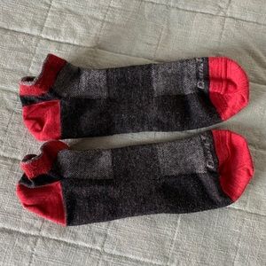 Darn Tough Men’s XL No Show Socks